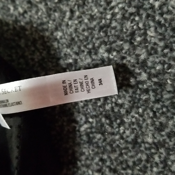 Victoria's Secret (VSX) Black & White Sports Bras - Picture 6 of 13